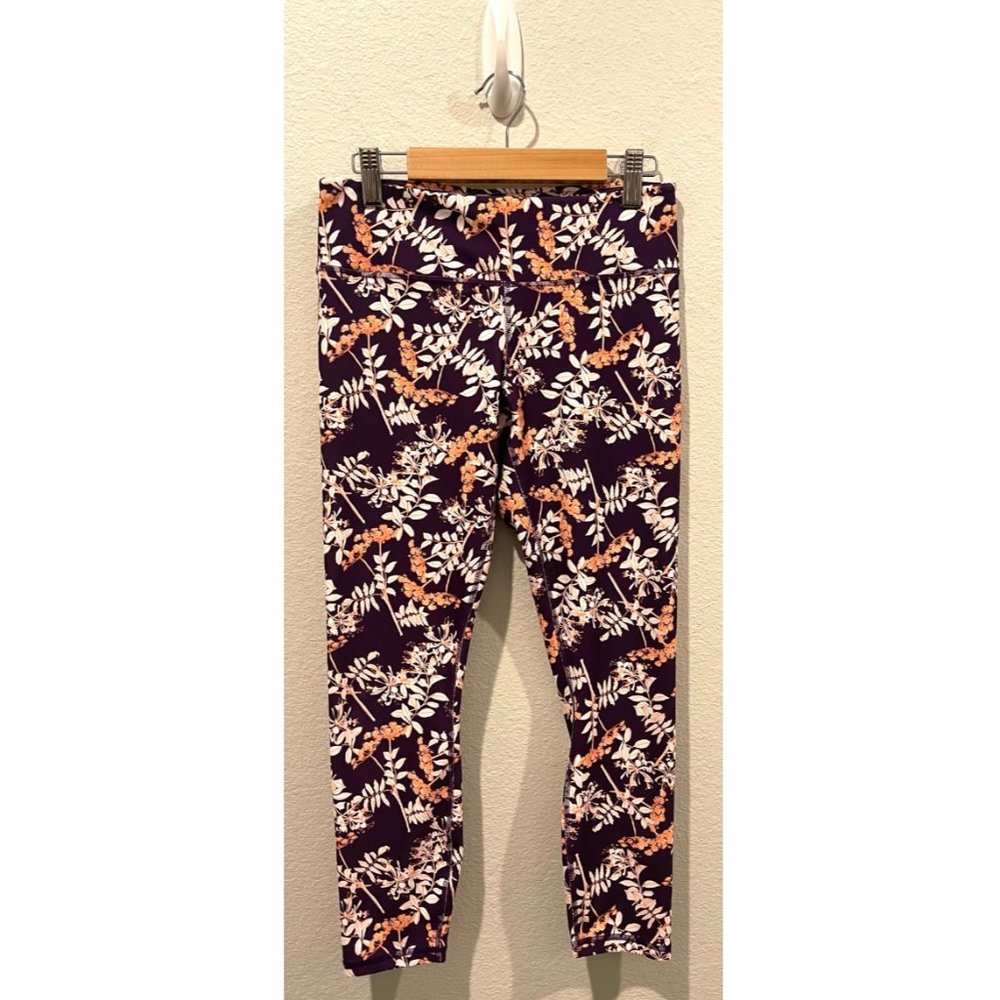 FABLETICS Salar Printed Powerhold Capri Leggings